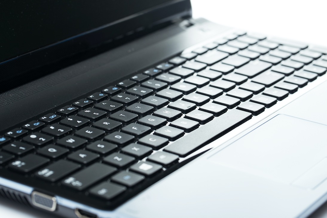 Computer keyboard made with injection moulding